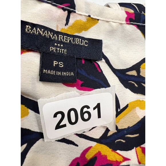 Banana Republic Petite Smocked Waist Floral Sleeveless Blouse Top Women's PS - Picture 10 of 10